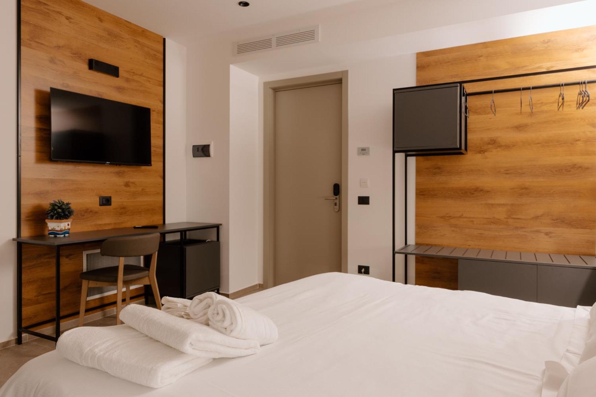 פדארה Belladonna Hotel מראה חיצוני תמונה